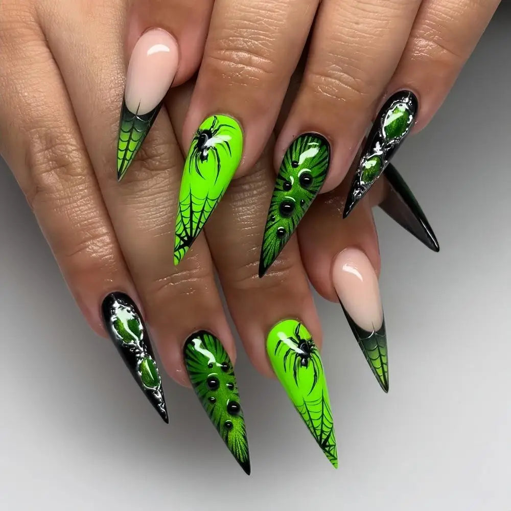 Venom Web Nails🕷️💚
