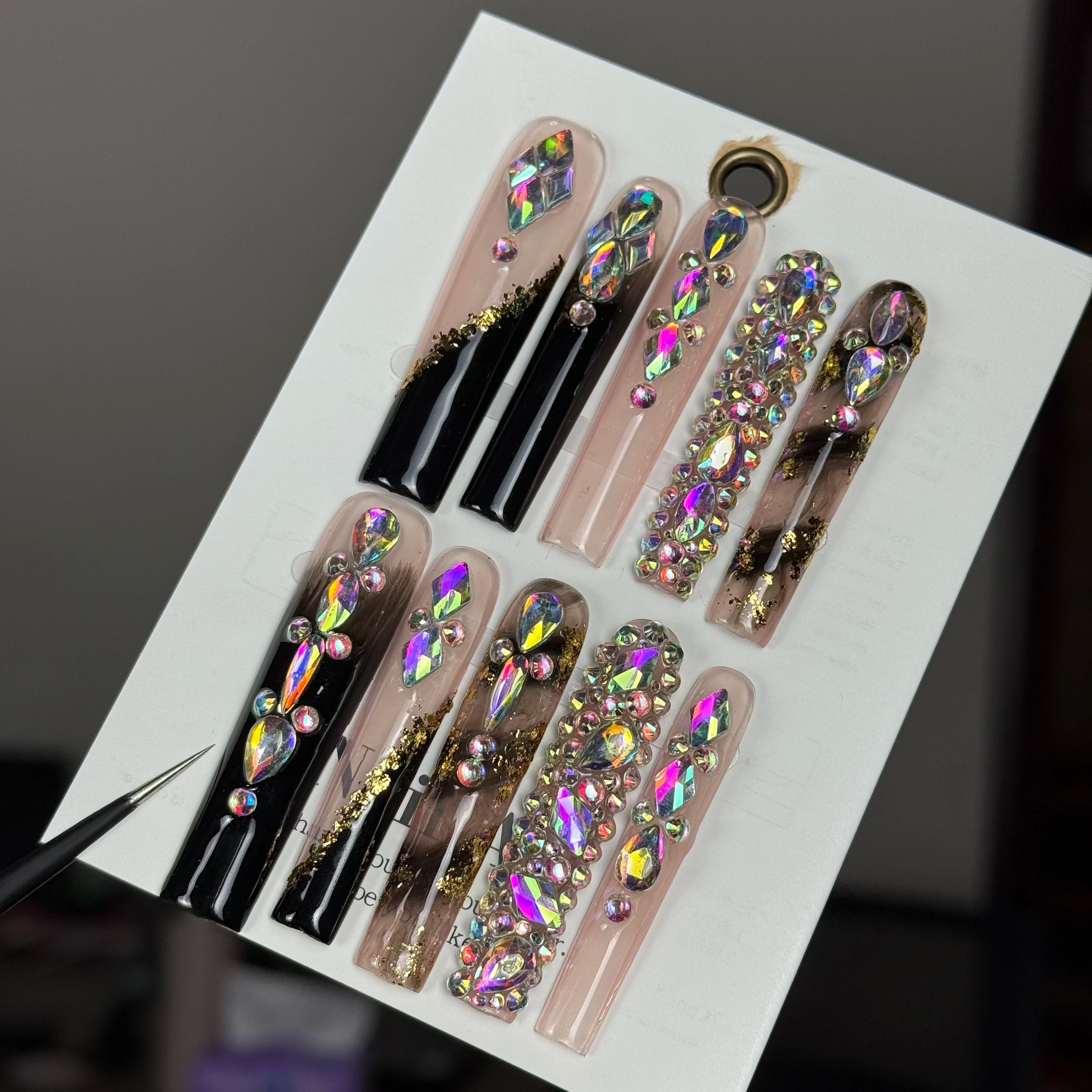 Handmade Luxury Press-On Nails – 3D Rhinestone & Gold Sequin Design✨