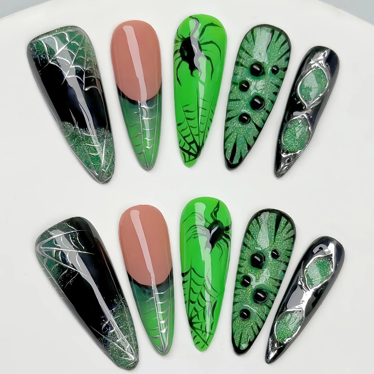 Venom Web Nails🕷️💚