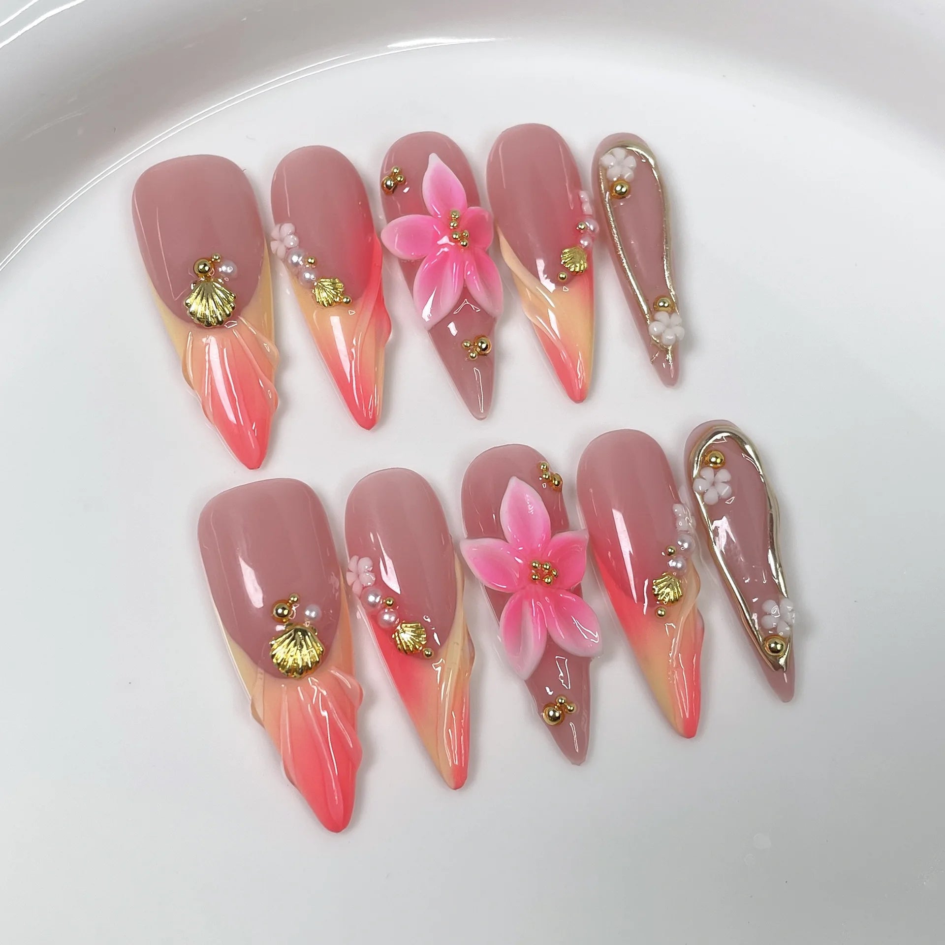 Summer Stiletto Press-On Nails ☀️🌸